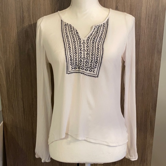 Aeropostale Tops - Aeropostale Long Sleeve Tribal Front